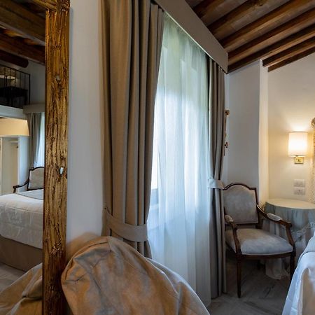 Il Castelluccio Country Resort Restaurant & Spa 바르베리노 디 무겔로 외부 사진