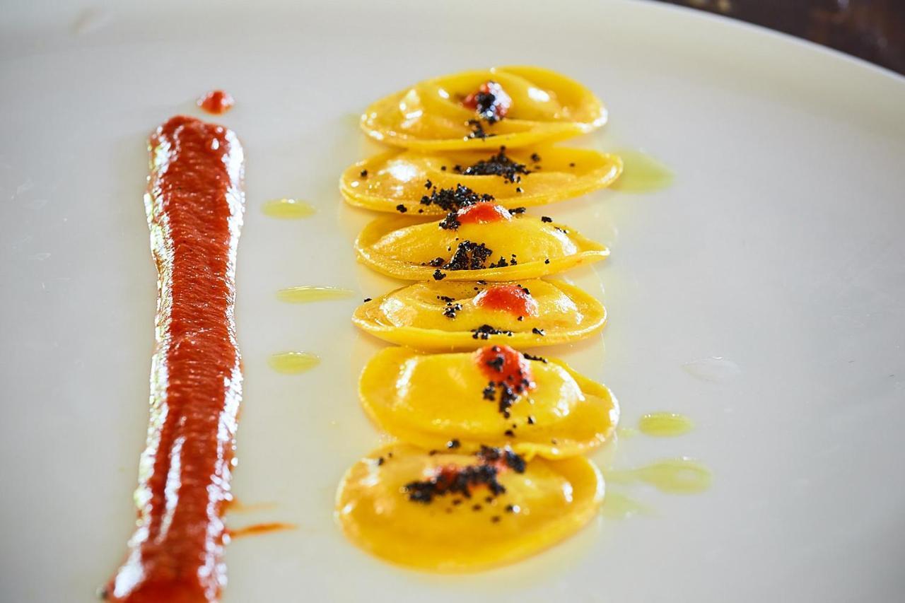 Il Castelluccio Country Resort Restaurant & Spa 바르베리노 디 무겔로 외부 사진